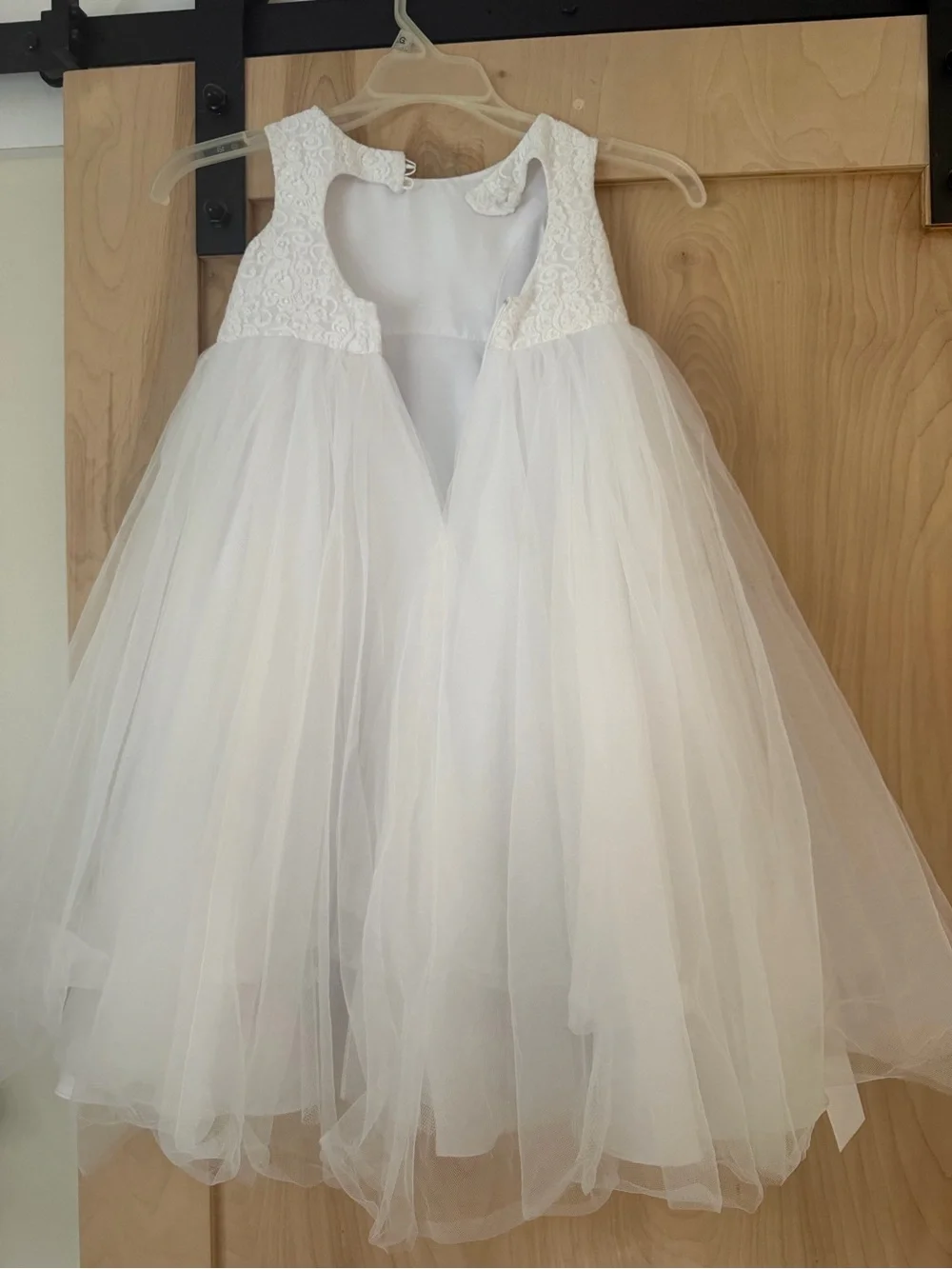David’s Bridal Ball Gown Flower Girl Dress with Heart Cutout STYLE# RK1368